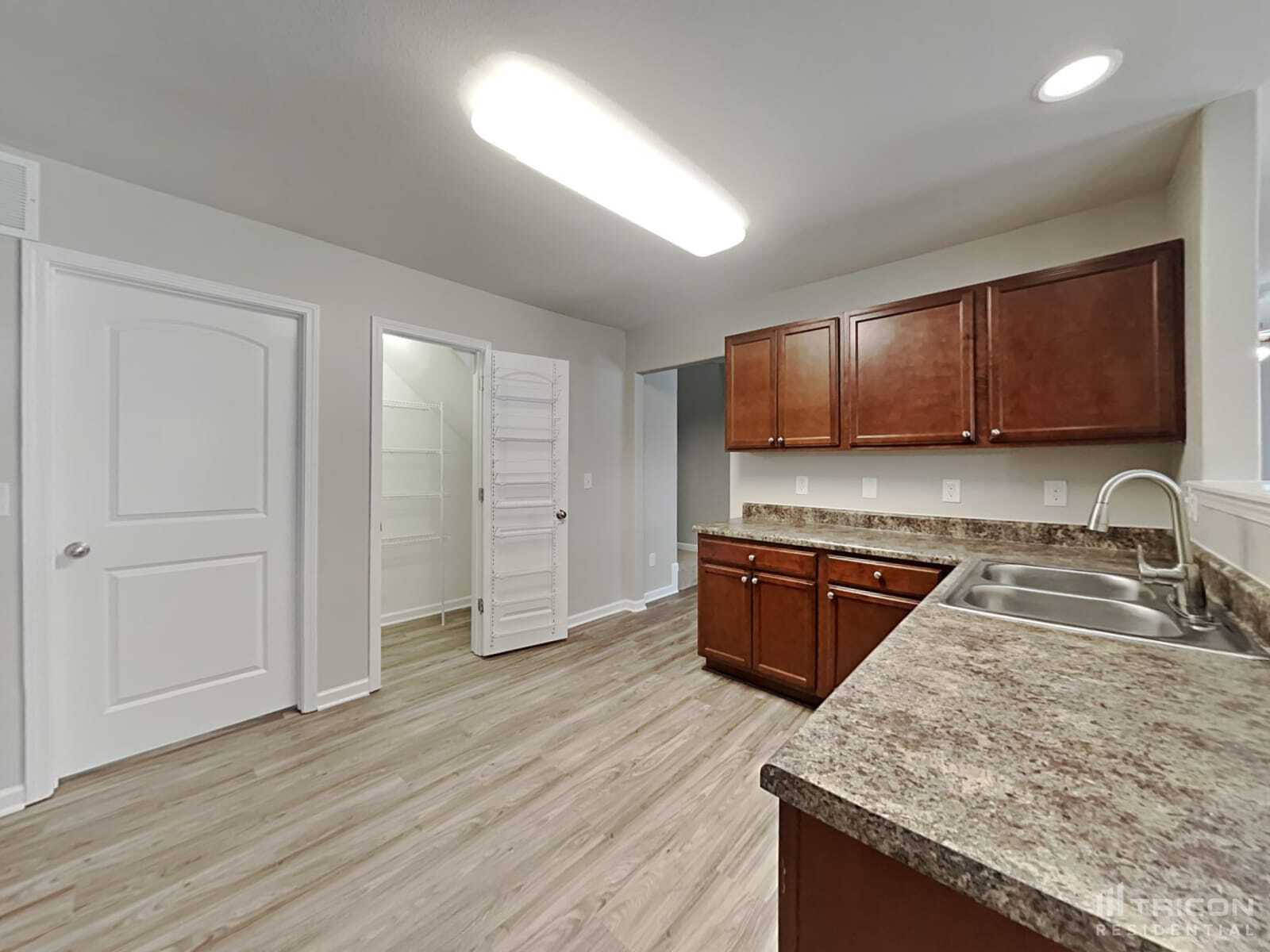 Building Photo - 3884 Ashley Hill Dr