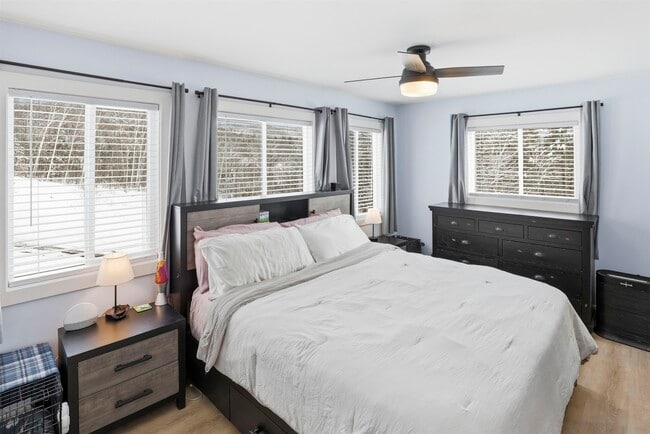 Building Photo - 253 Upper Mad River Rd