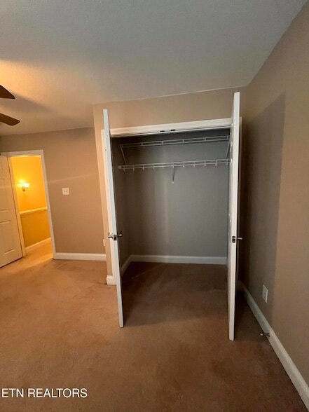 Building Photo - 5408 Oak Harbor Ln