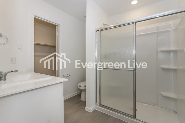 Building Photo - 19747 US-59