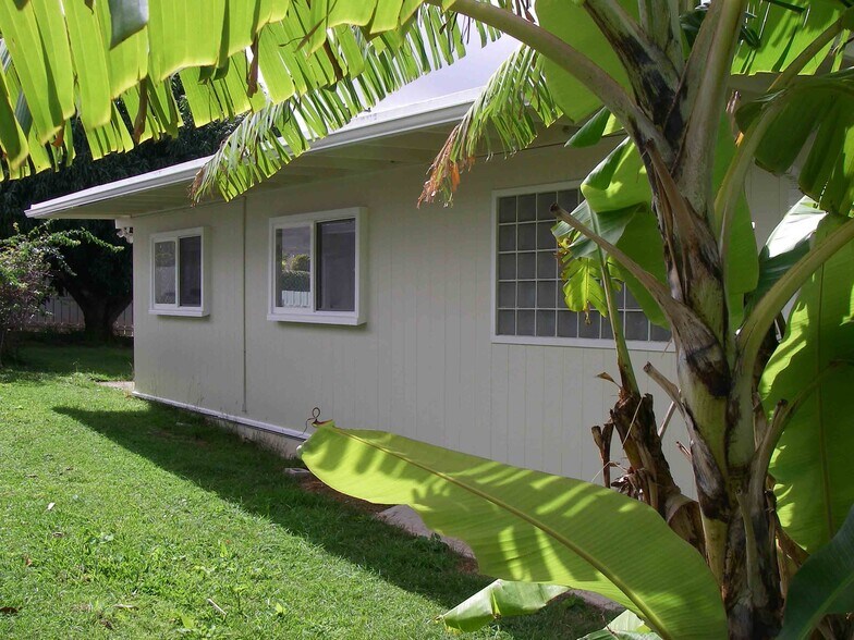 Building Photo - 1153 Kina St