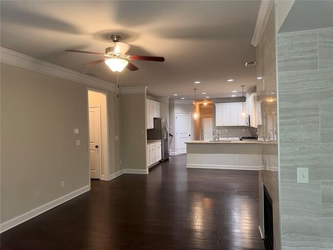 Building Photo - 3772 Ledgemont Dr
