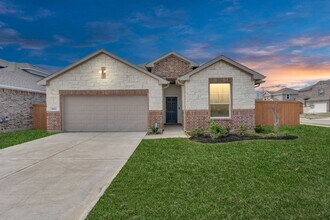 Building Photo - Cypress