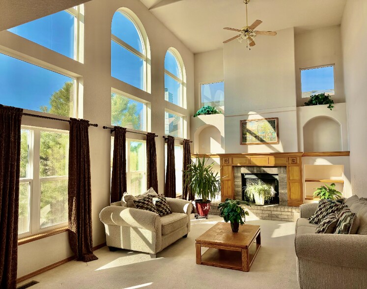 Building Photo - 7724 Amberly Dr