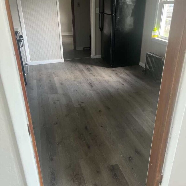 Building Photo - 3233 W 50th St