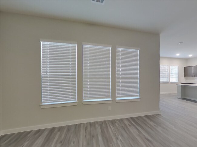 Building Photo - 22716 Terrazzo Dr