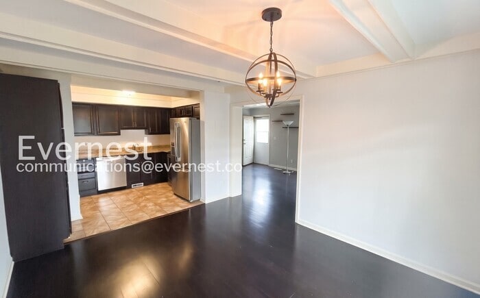 Building Photo - 7390 Fox Mill Rd