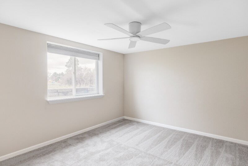 Building Photo - 212 Mulligan Lake Dr