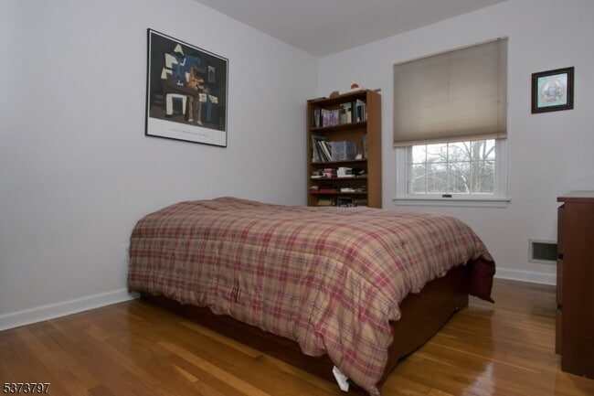 Building Photo - 619 Osio Ln