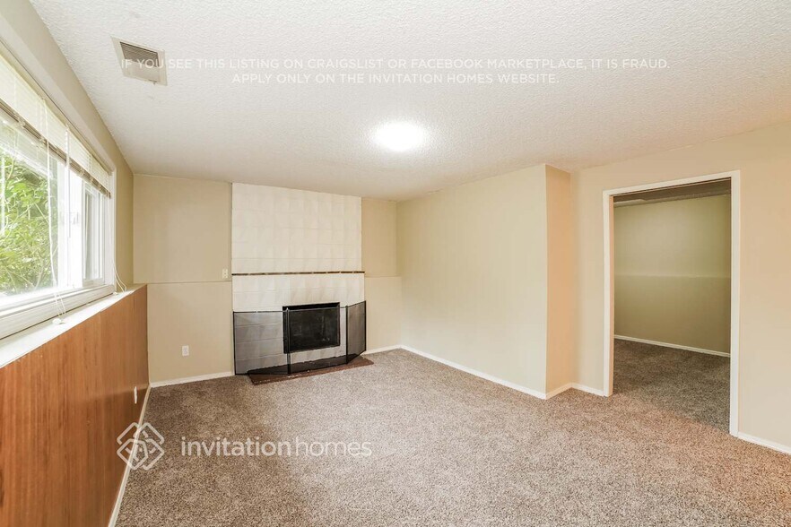 Building Photo - 5303 95 Ave Ct W