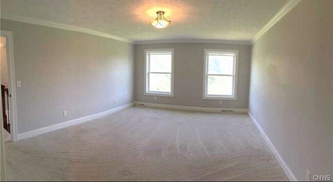Building Photo - 2803 Lake Moraine Rd
