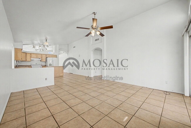 Building Photo - 8359 W Bluefield Ave