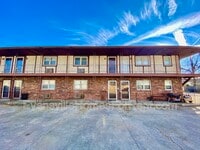 Building Photo - 1014 Mary St