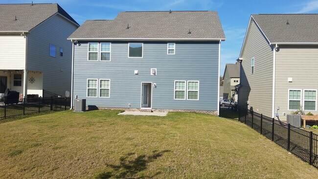 Back Yard - 1024 Easley St