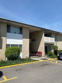 Building Photo - 2640 W 3800 S