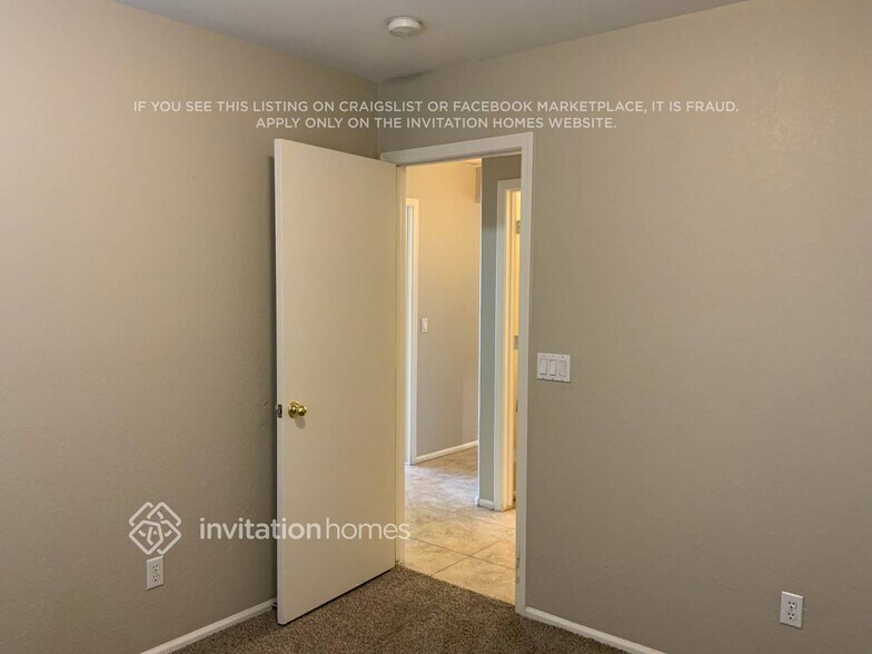 Building Photo - 40071 N Cassara Dr