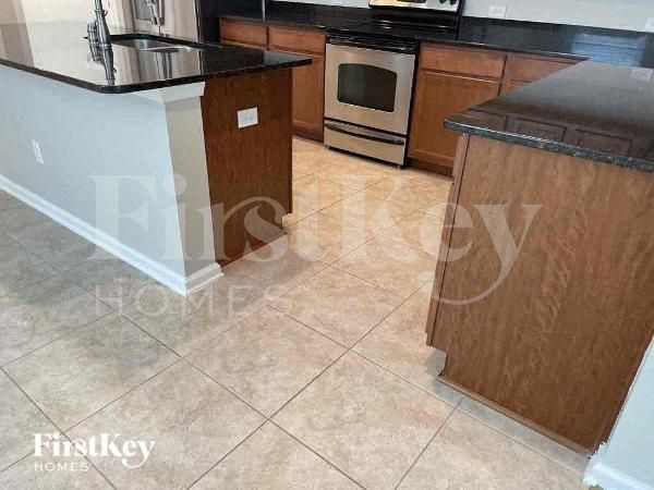 Building Photo - 13668 Chipperfield Ln