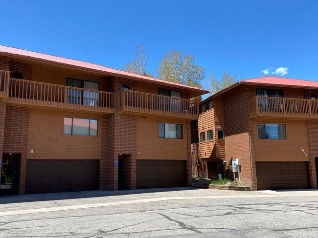 Building Photo - Frisco 4 Bedroom!  Garage, Clubhouse, Near...
