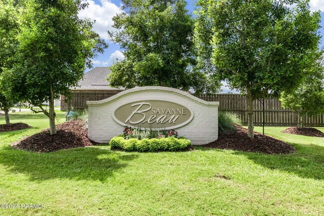 Building Photo - 201 Finsbury Ln