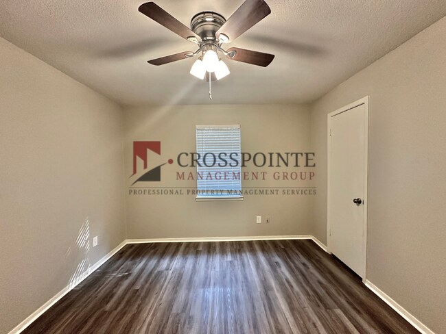 Building Photo - Edinburgh 4510/4512