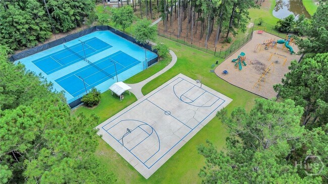 Building Photo - 130 Magnolia Dr