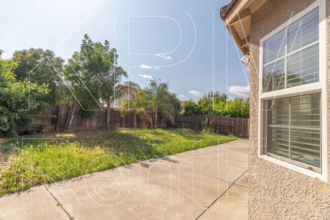 Building Photo - 3937 Kimball Ln