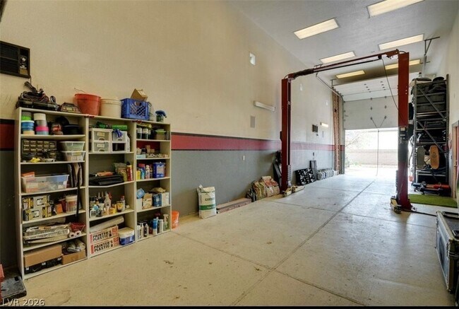 Building Photo - 7520 Sisk Rd