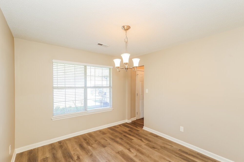 Building Photo - 7605 Briar Crest Ct