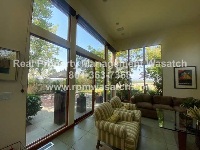 Building Photo - Check out This Stunning 3 Bedroom 2.5 Bath...