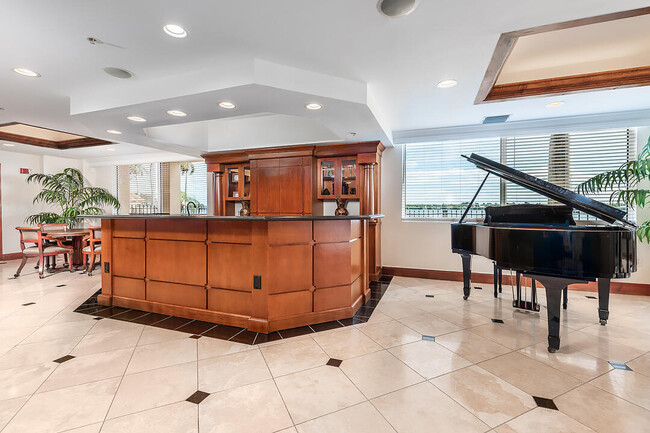 Building Photo - 1803 N Flagler Dr