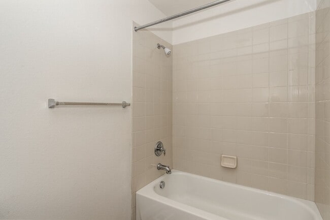 Building Photo - 4172 Diamond Ridge View