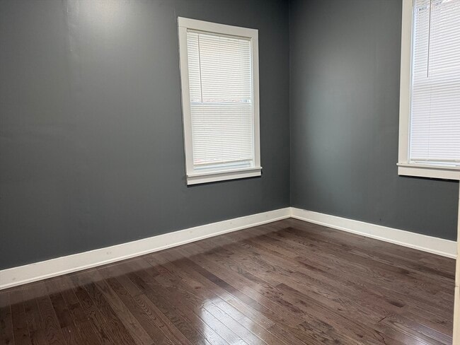 Building Photo - 6 Proctor St