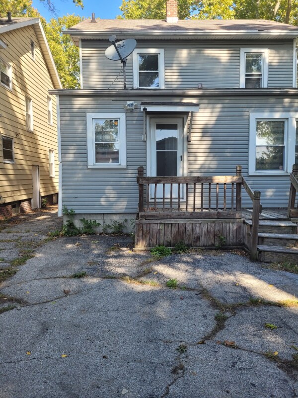 Building Photo - 1725 Talbot St