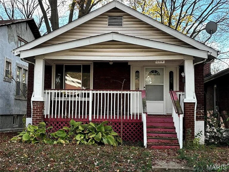 Primary Photo - 6514 Julian Ave
