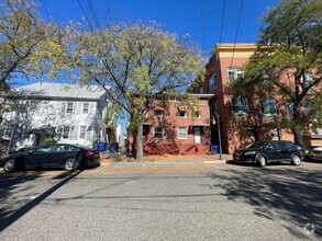 Building Photo - 26-28-28 E Pine St.