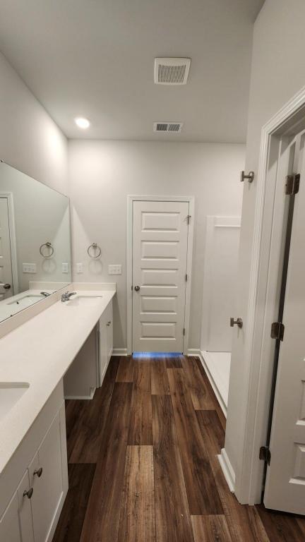 Building Photo - 1055 Sentinel Ct