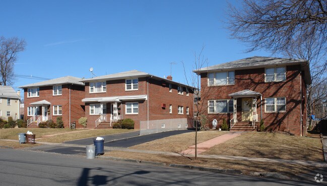 Building Photo - 436-450 Washington Ave