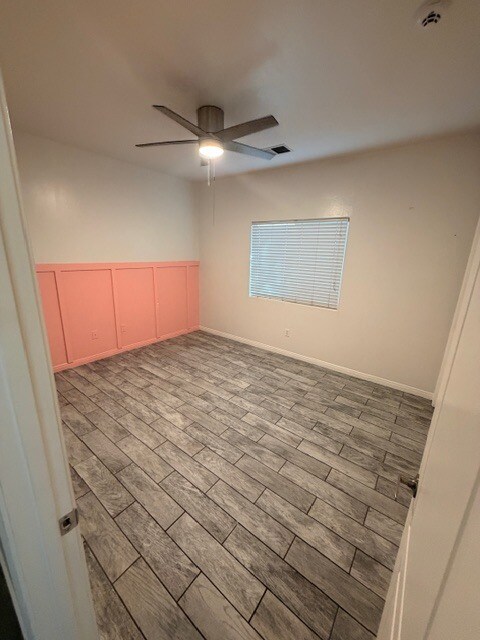 Building Photo - 11118 Snowcreek Falls Ave