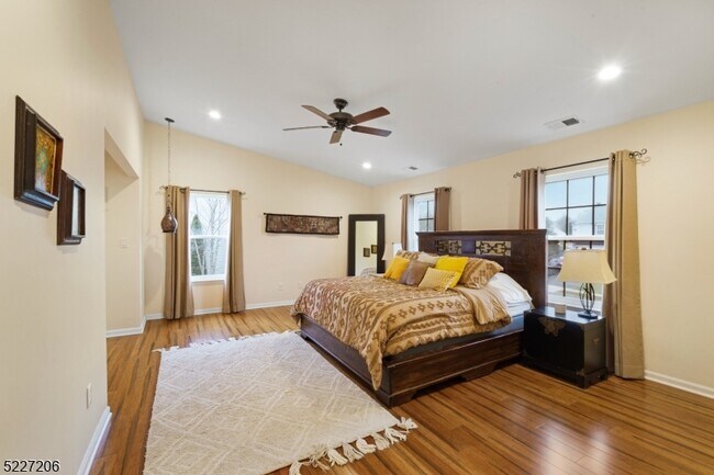 Building Photo - 70 Alvin Sloan Ave