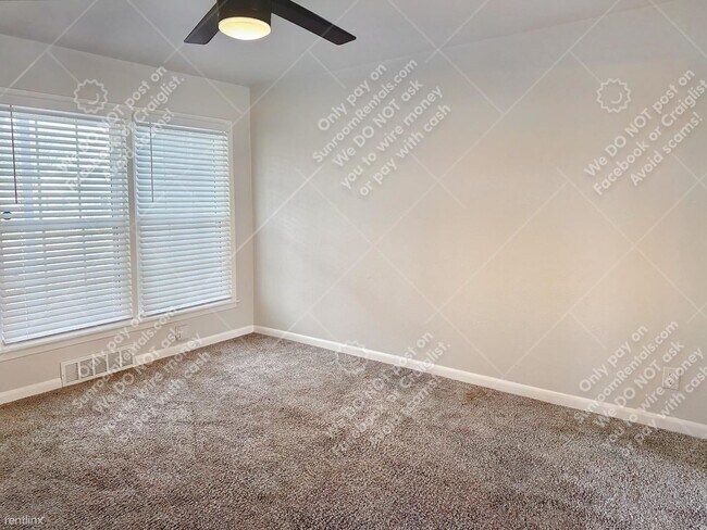 Building Photo - 3 br, 1 bath House - 5535 S Boston Pl