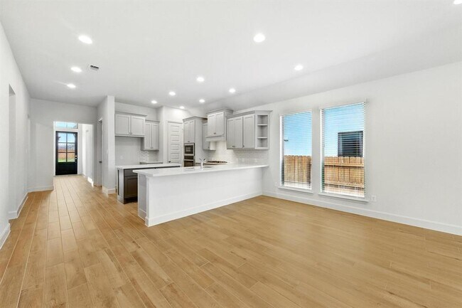 Building Photo - 177 Plumbago Loop