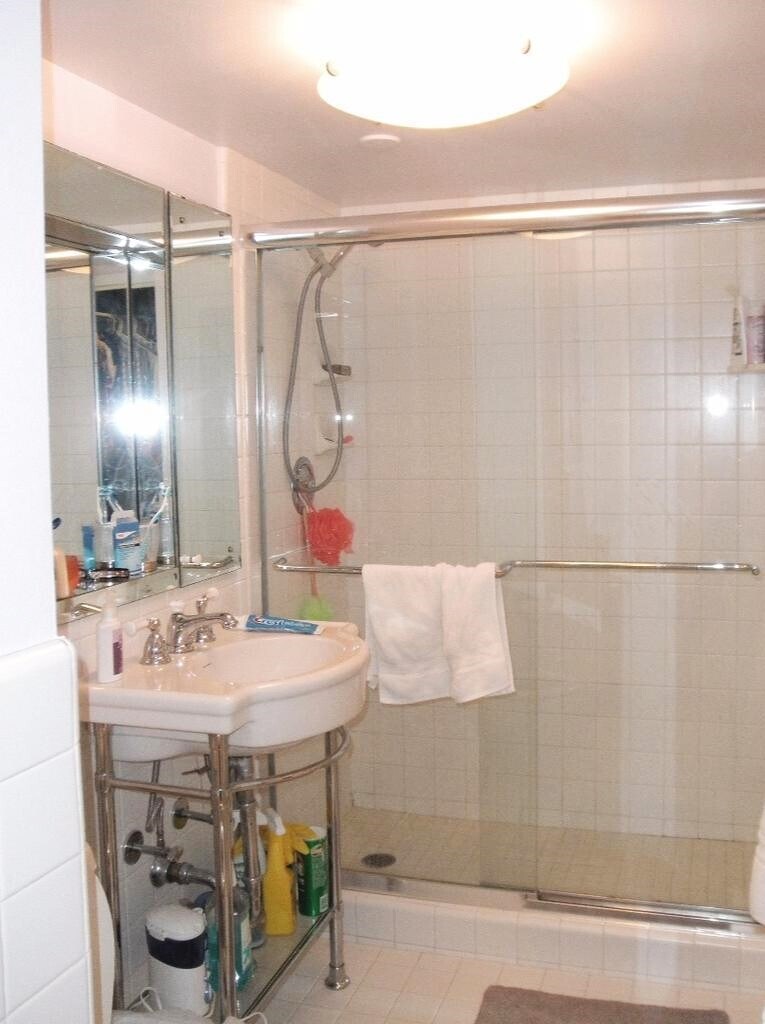 Building Photo - 2401 Pennsylvania Ave