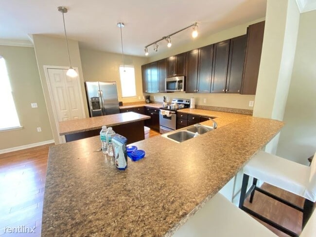 Building Photo - 1841 Bearberry Cir