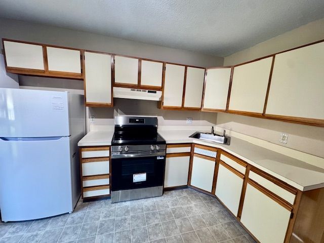 Building Photo - 22 Lisa Ct