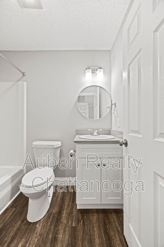 Building Photo - 5519 TN-153