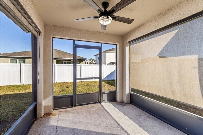 Building Photo - 10602 Massimo Dr