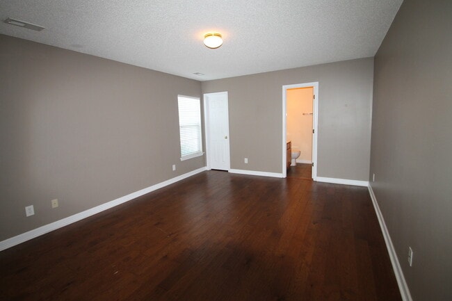Building Photo - Exclusively Offered by Muse Realty, LLC