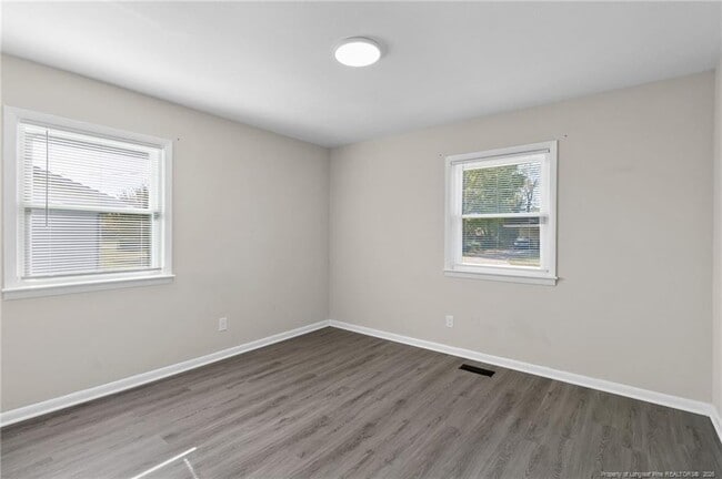 Building Photo - 5414 Plateau Rd