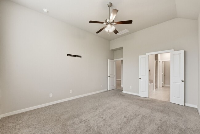 Building Photo - 2116 Blackhawk Ridge Ln