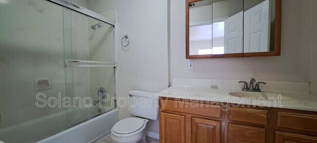 Building Photo - 355 Spindrift Way